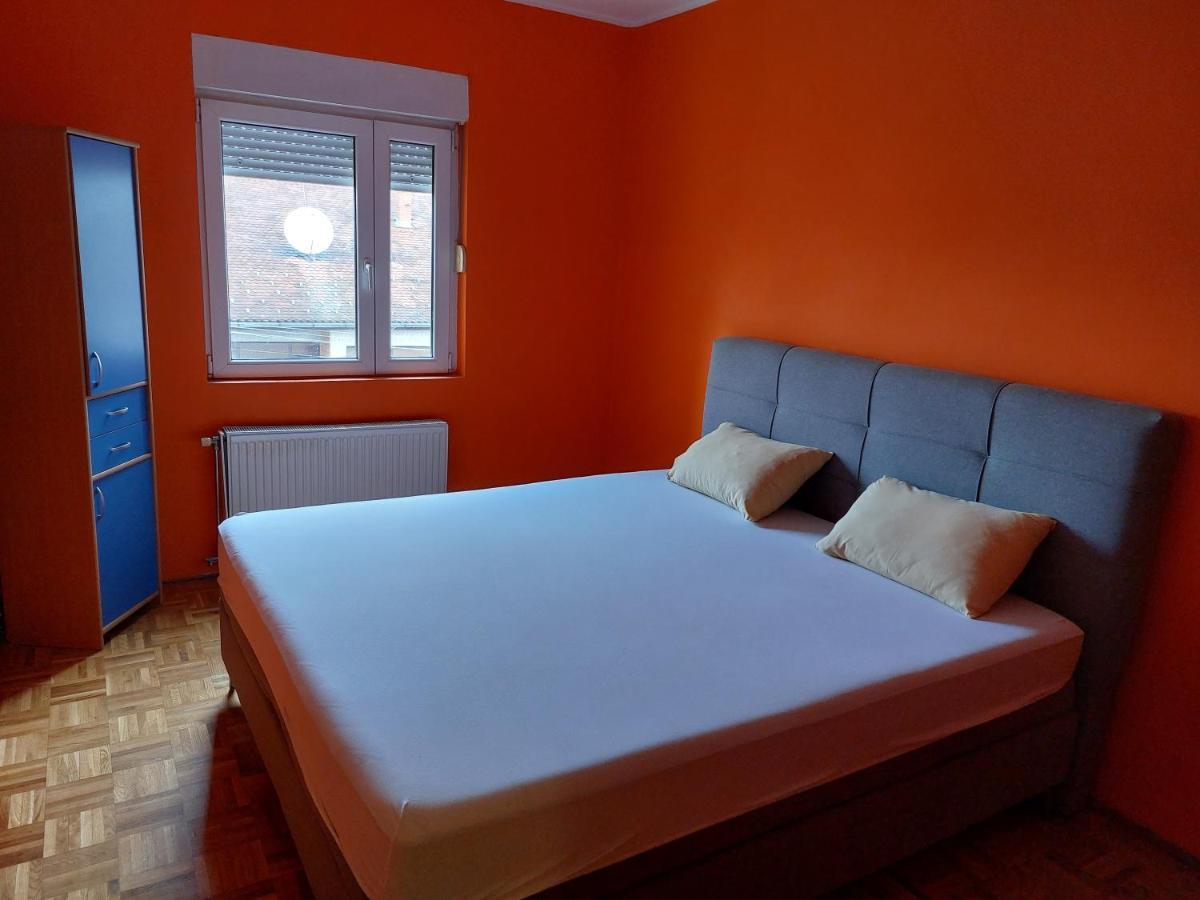 Oaza Mira + Free Parking Apartman Újvidék Kültér fotó